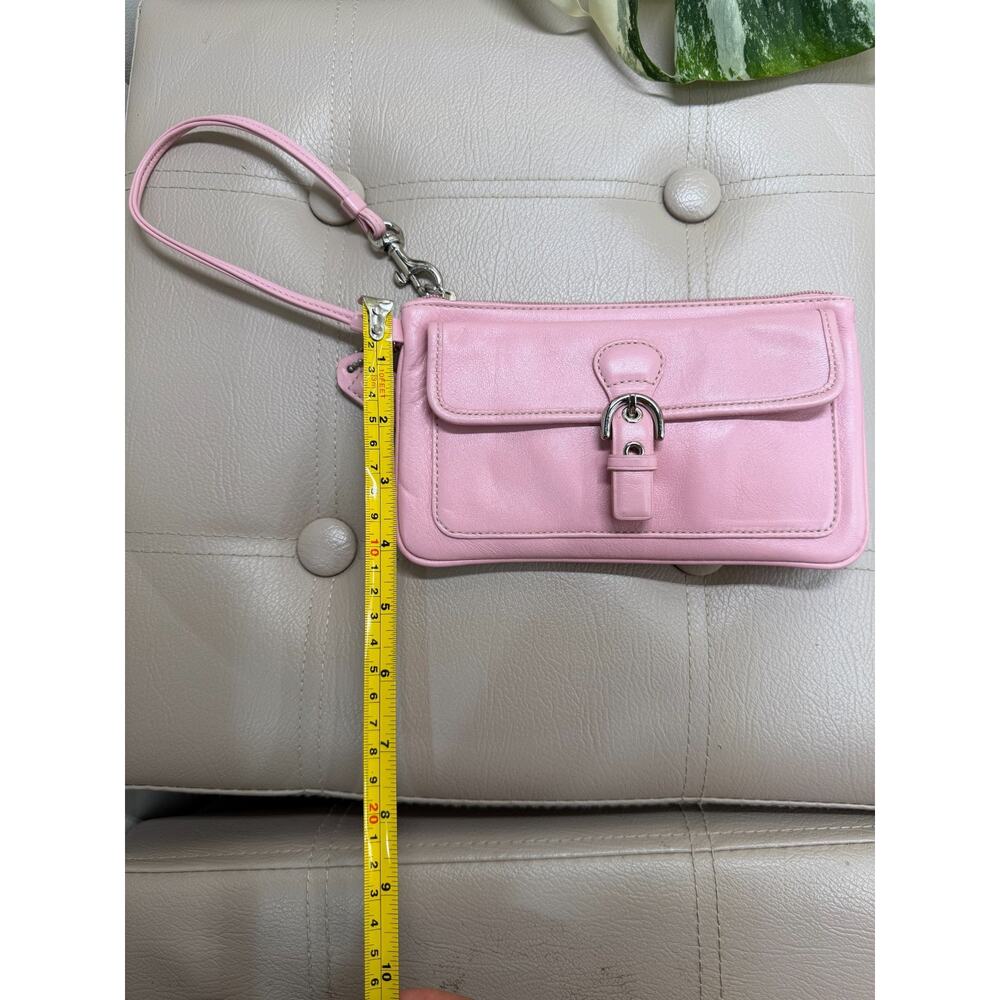 Vintage Coach Purse, Barbie Pink Wristlet Clutch, Very Good Condition - Picture 7 of 8
